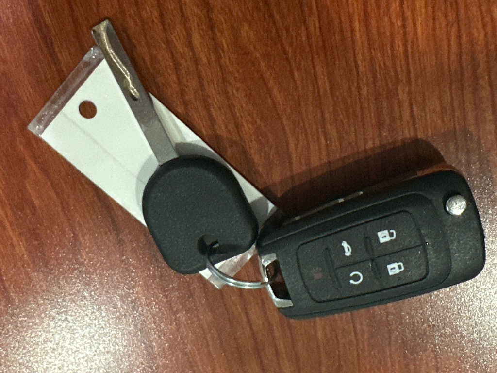 Vehicle image 32 of 34