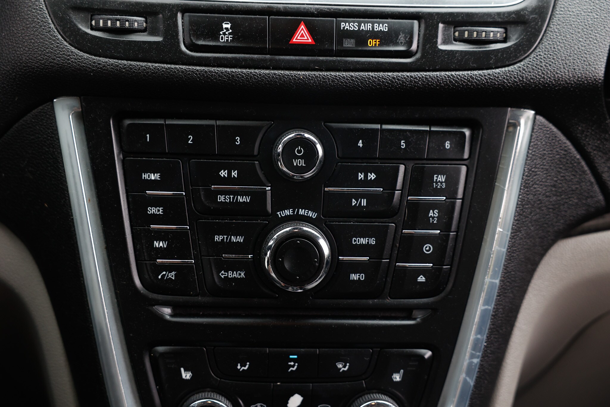 Vehicle image 38 of 56