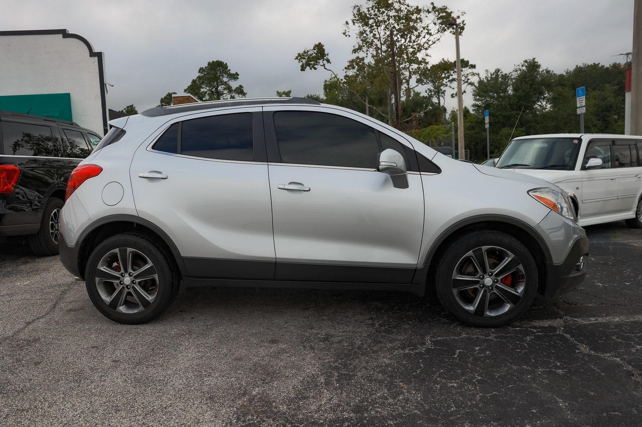 Vehicle image 6 of 56