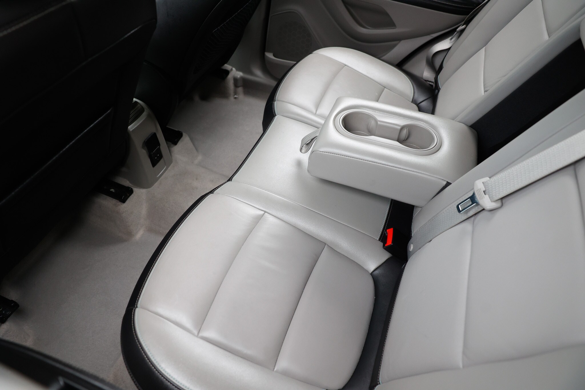 Vehicle image 19 of 56