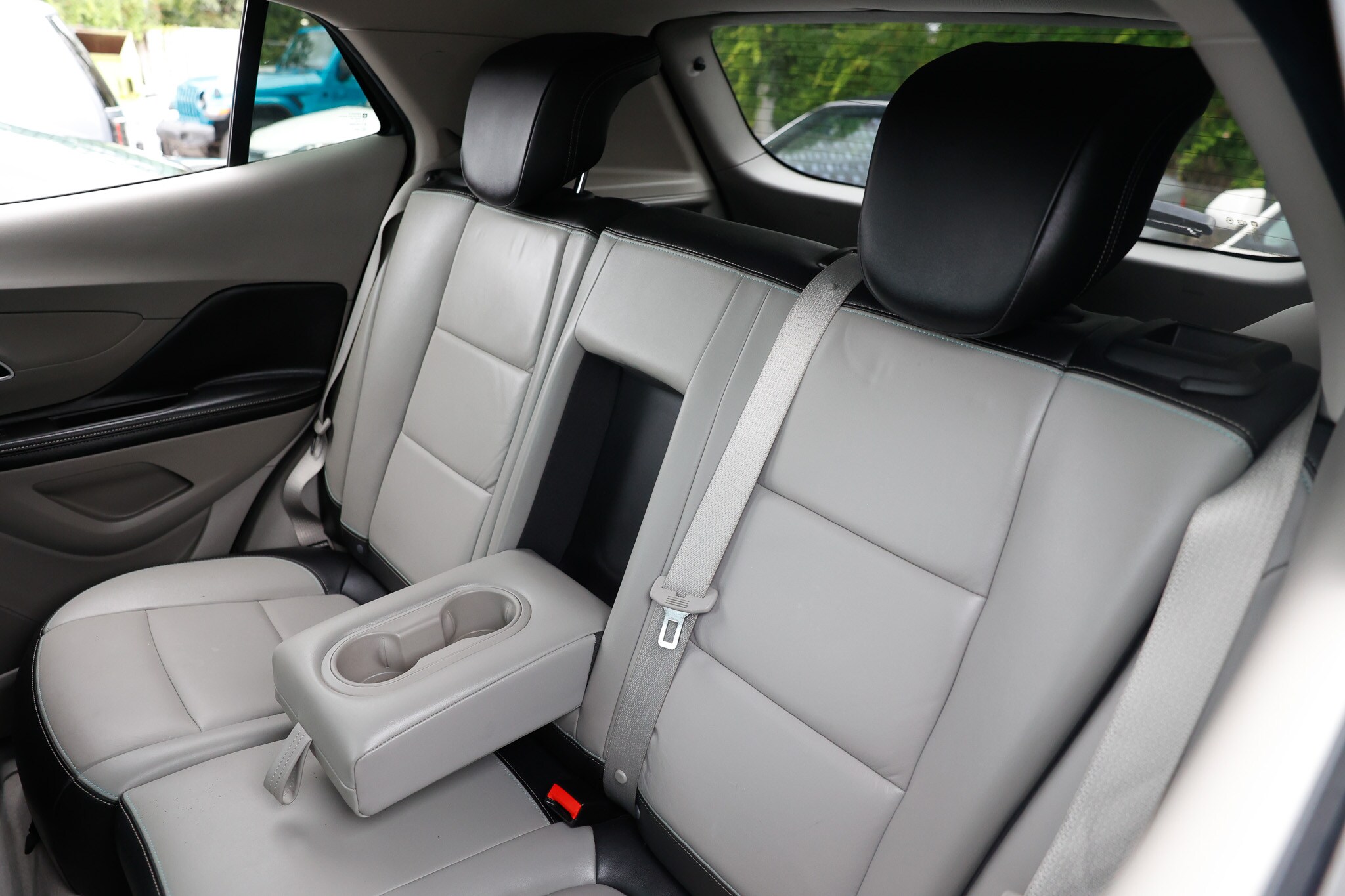 Vehicle image 18 of 56