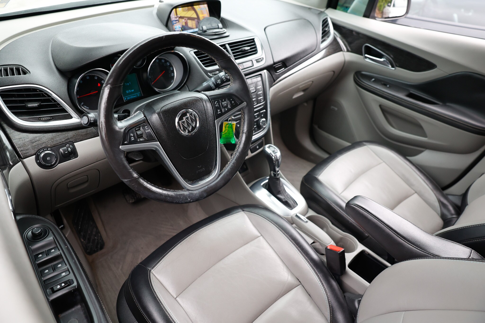 Vehicle image 13 of 56