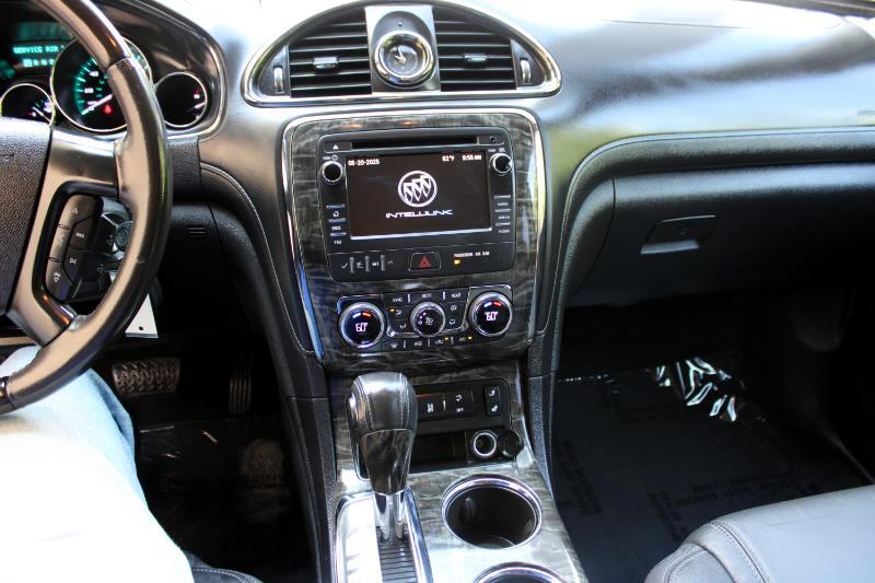 Vehicle image 25 of 27