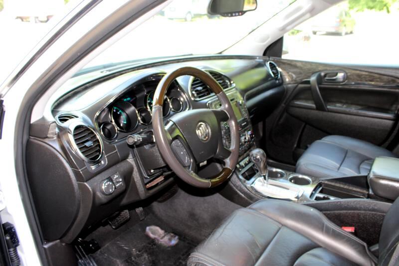 Vehicle image 11 of 27