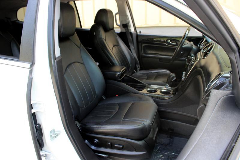 Vehicle image 10 of 27