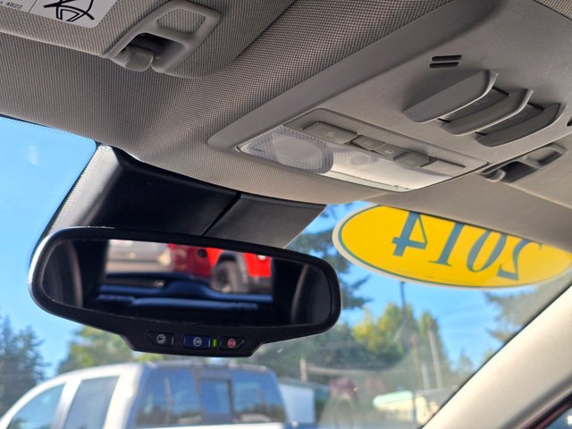 Vehicle image 26 of 30