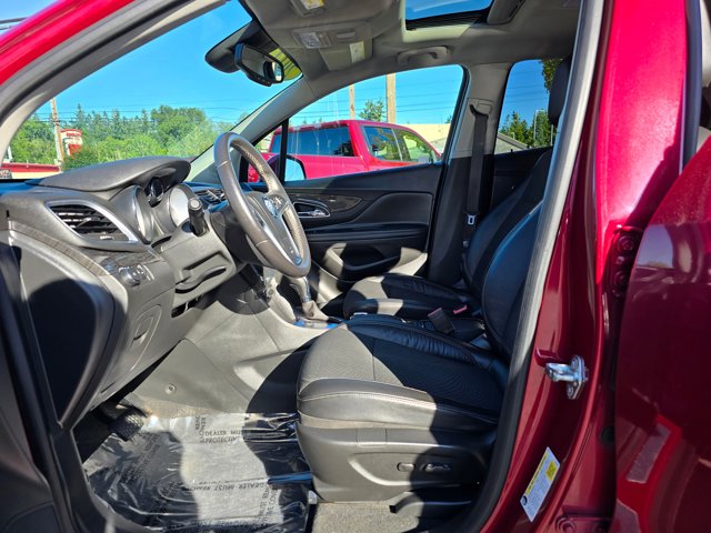 Vehicle image 28 of 30