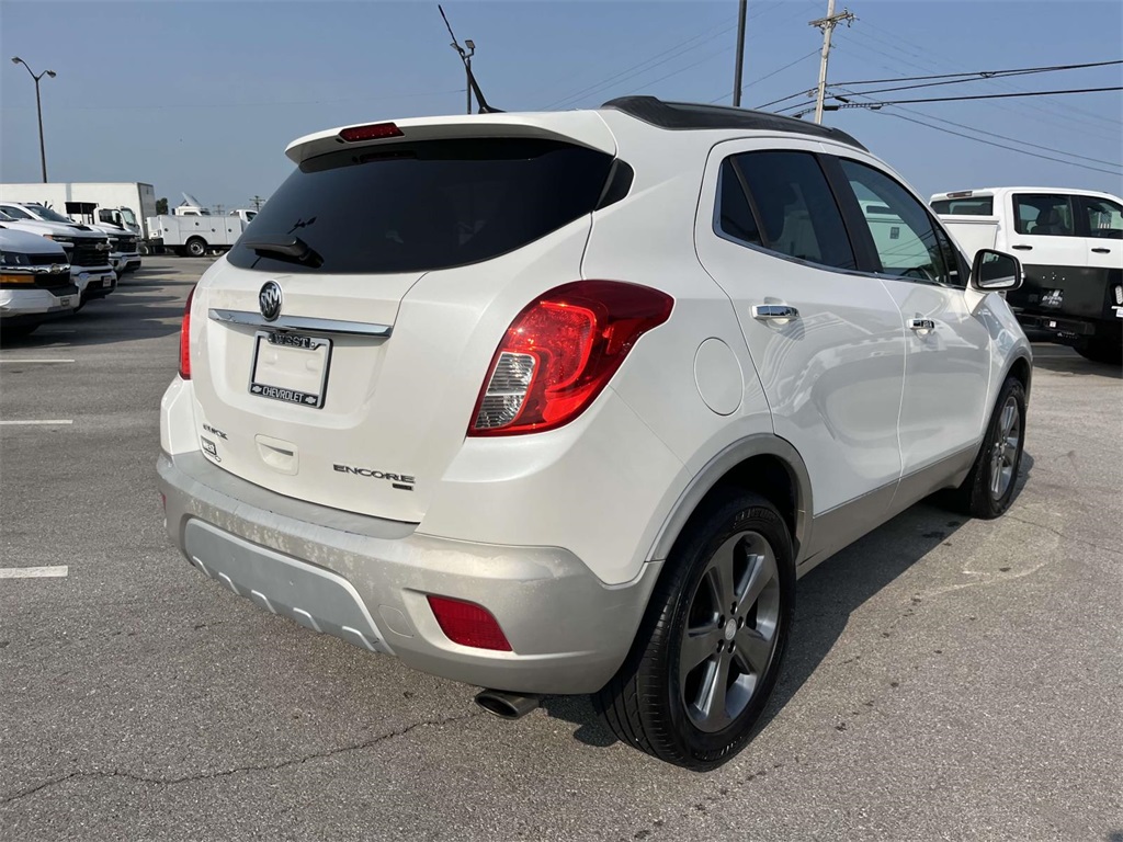 Vehicle image 4 of 23
