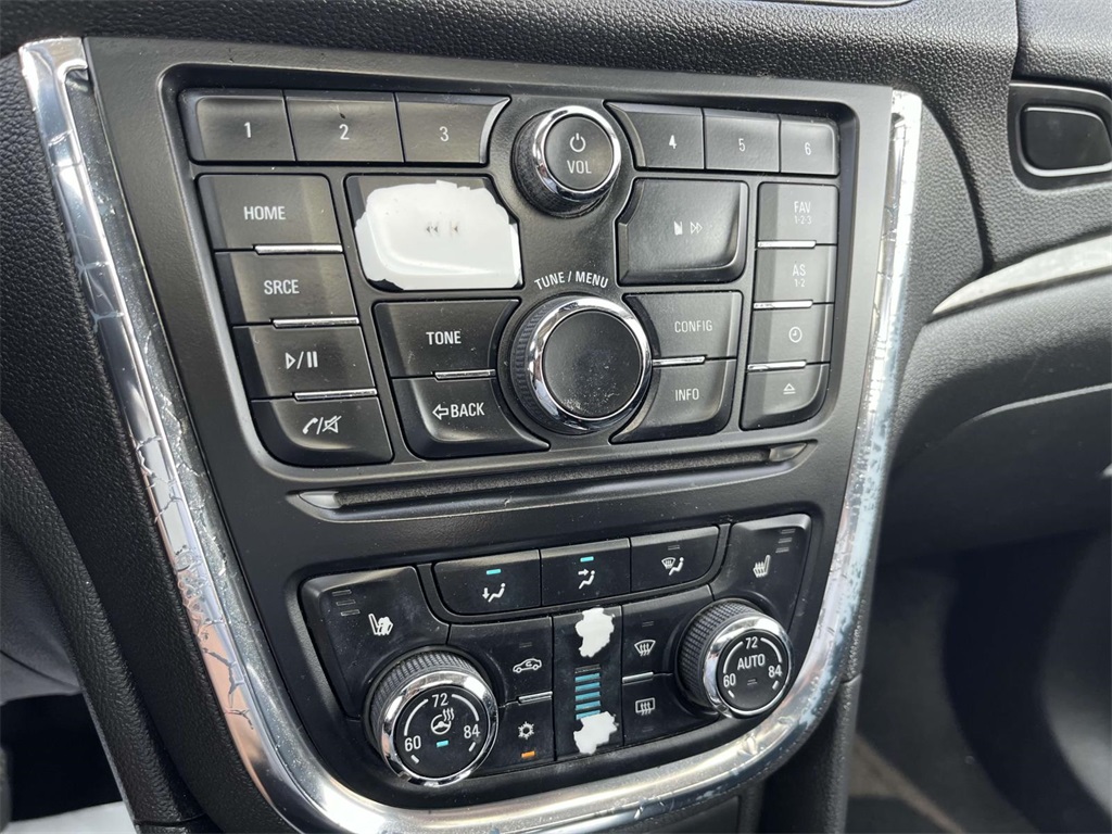 Vehicle image 22 of 23