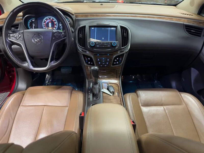 Vehicle image 37 of 56