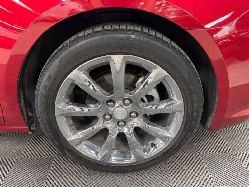 Vehicle image 19 of 56