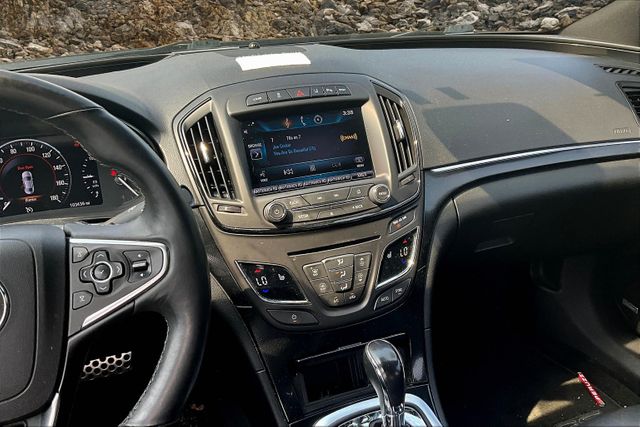 Vehicle image 22 of 33