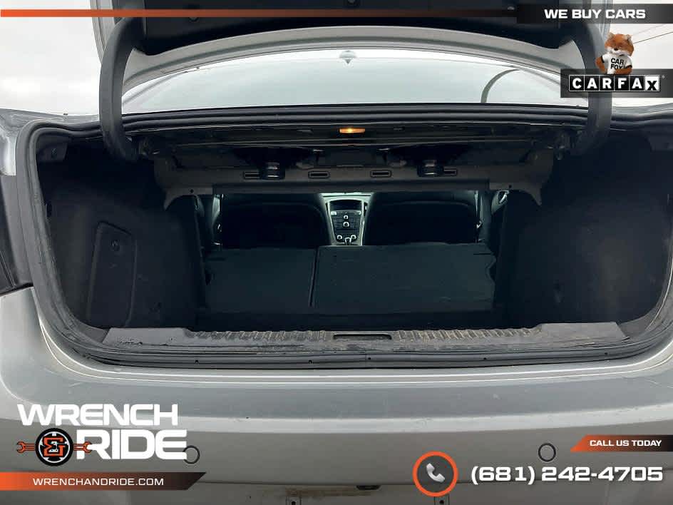 Vehicle image 29 of 34