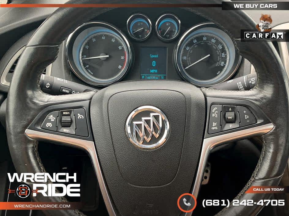 Vehicle image 24 of 34