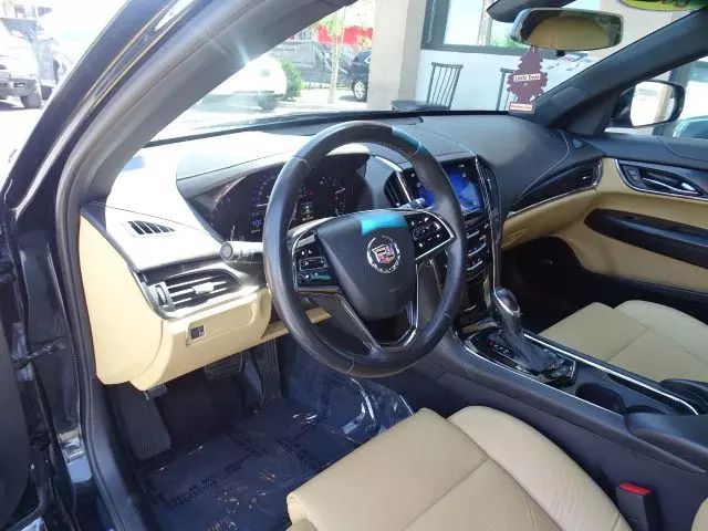 Vehicle image 28 of 49