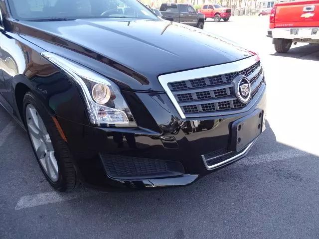 Vehicle image 13 of 49