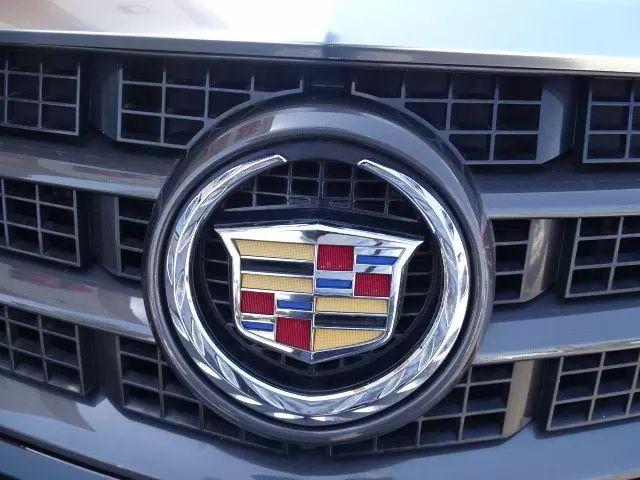 Vehicle image 12 of 49