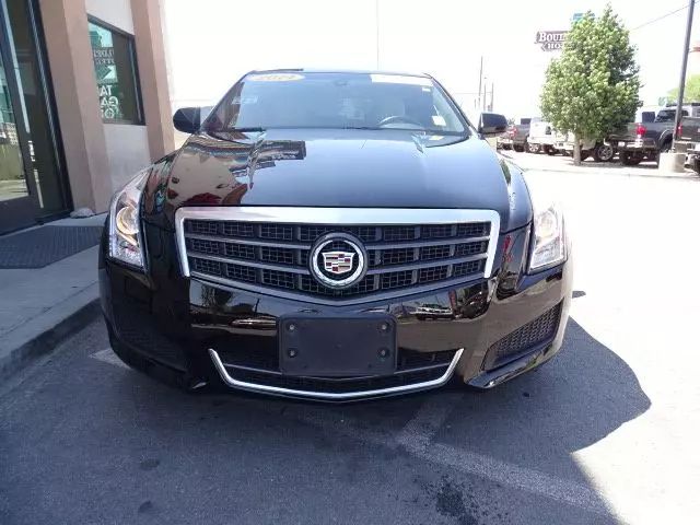 Vehicle image 10 of 49