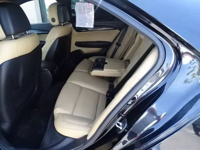 Vehicle image 23 of 49