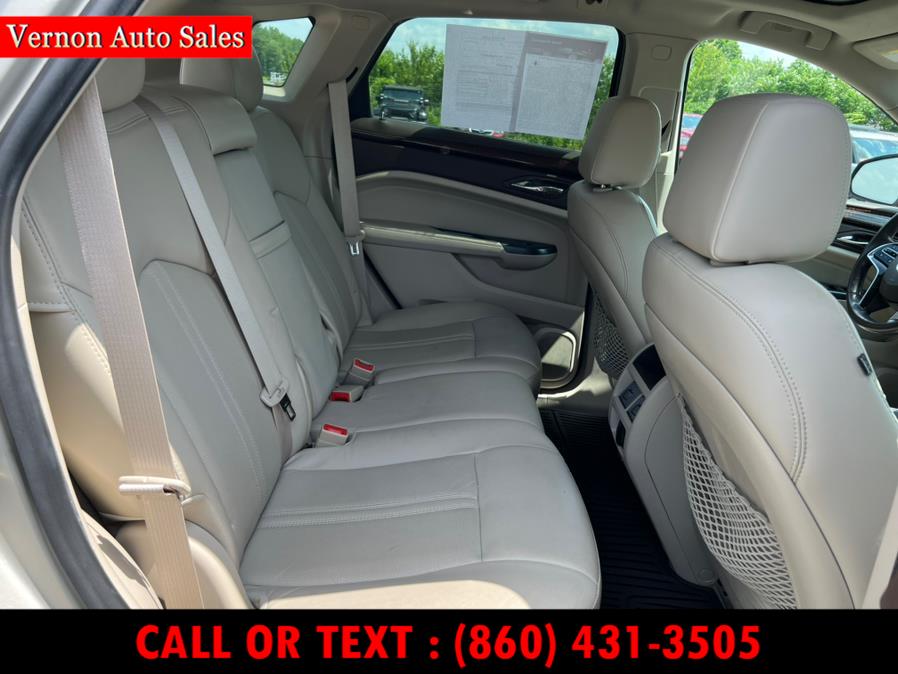 Vehicle image 14 of 34