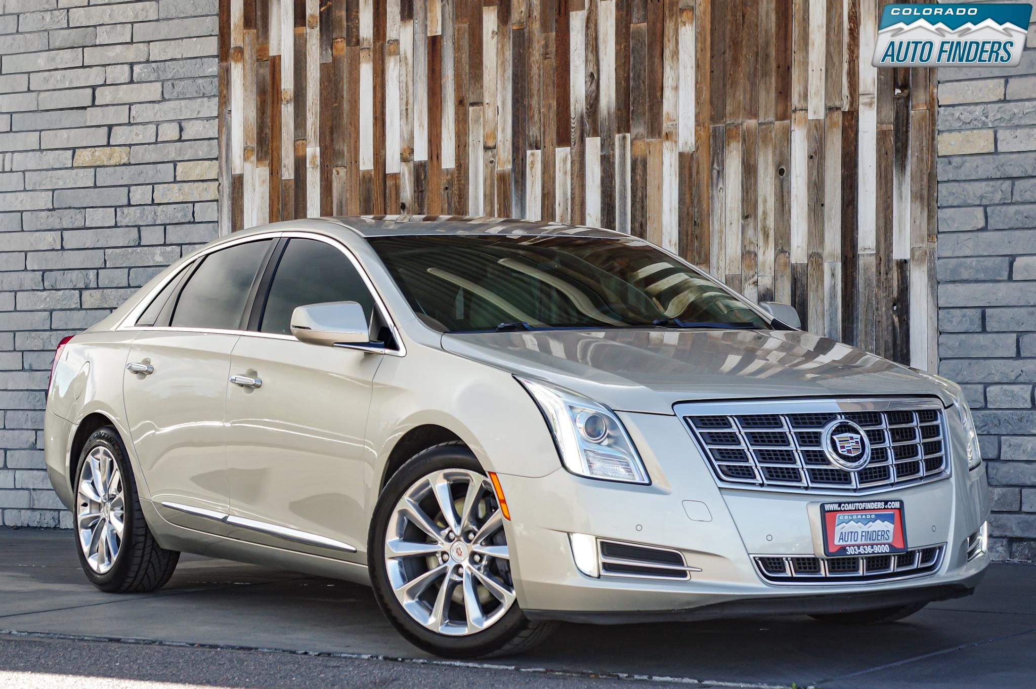 2014 Cadillac XTS Luxury Image 3 of 26