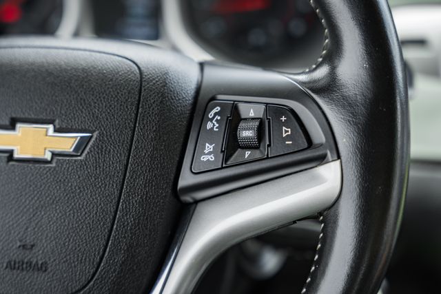 Vehicle image 34 of 37