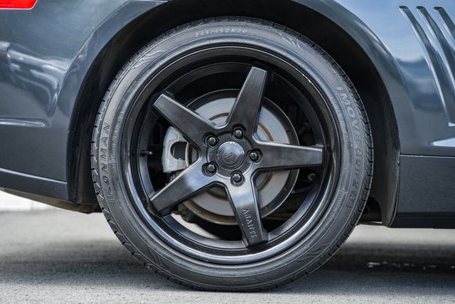 Vehicle image 9 of 37