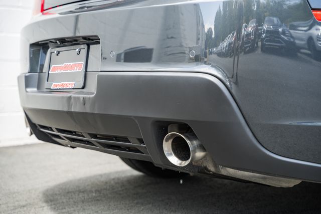 Vehicle image 24 of 37