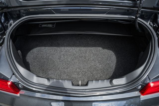 Vehicle image 10 of 37