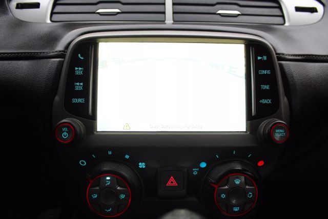 Vehicle image 14 of 32
