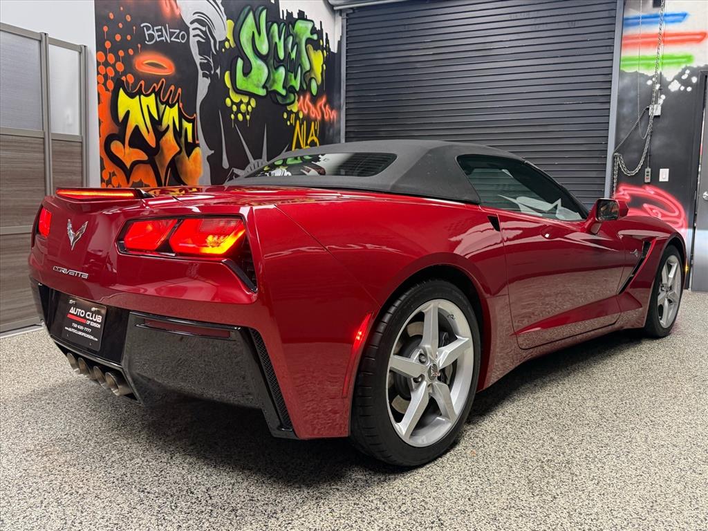2014 Chevrolet Corvette Stingray 1LT Image 2 of 23