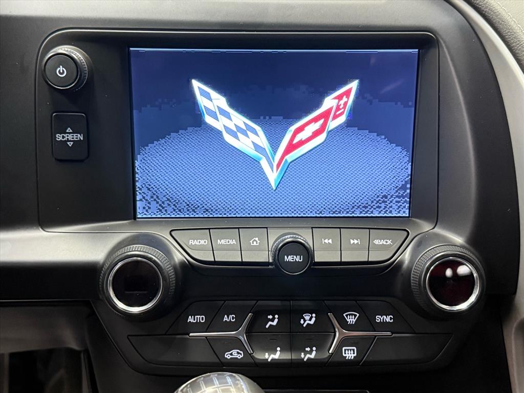 2014 Chevrolet Corvette Stingray 1LT Image 14 of 23