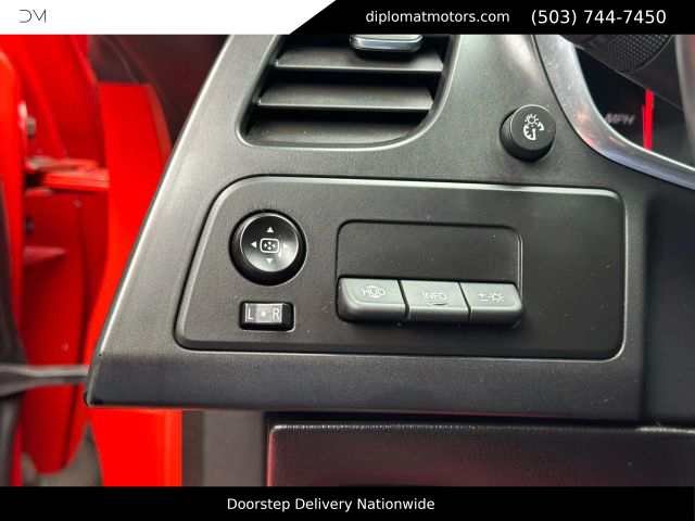 2014 Chevrolet Corvette Stingray Z51 3LT Image 30 of 48