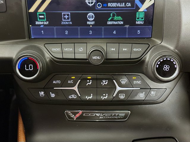 2014 Chevrolet Corvette Stingray 3LT Image 20 of 25