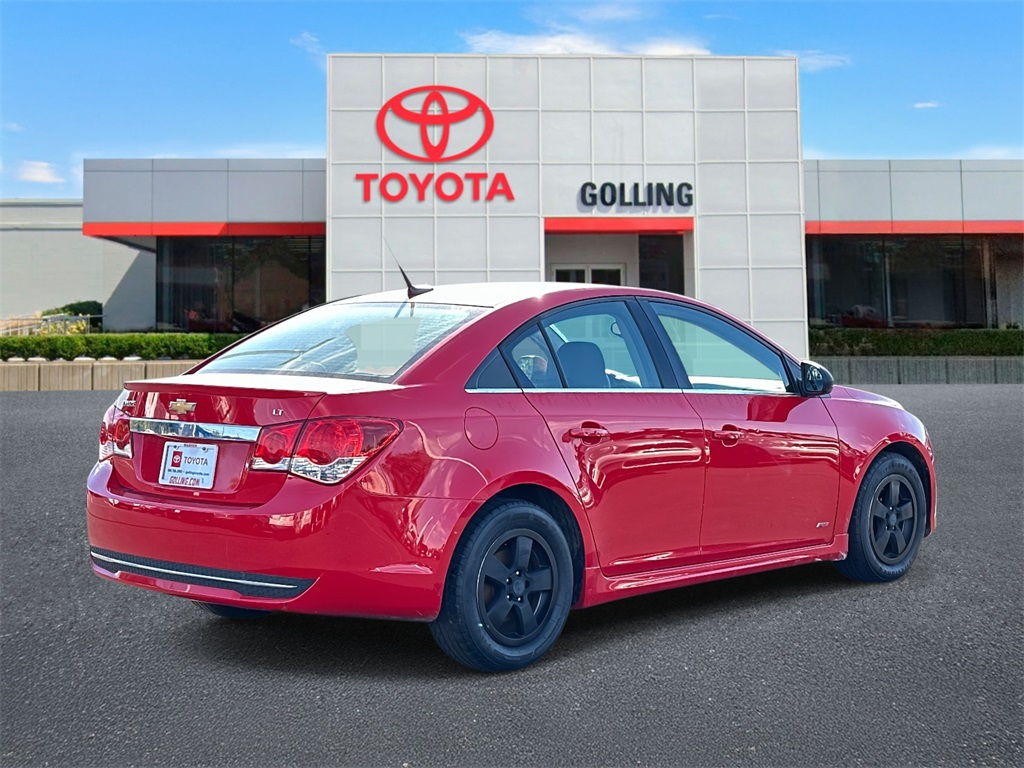 2014 Chevrolet Cruze 1LT Image 4 of 31