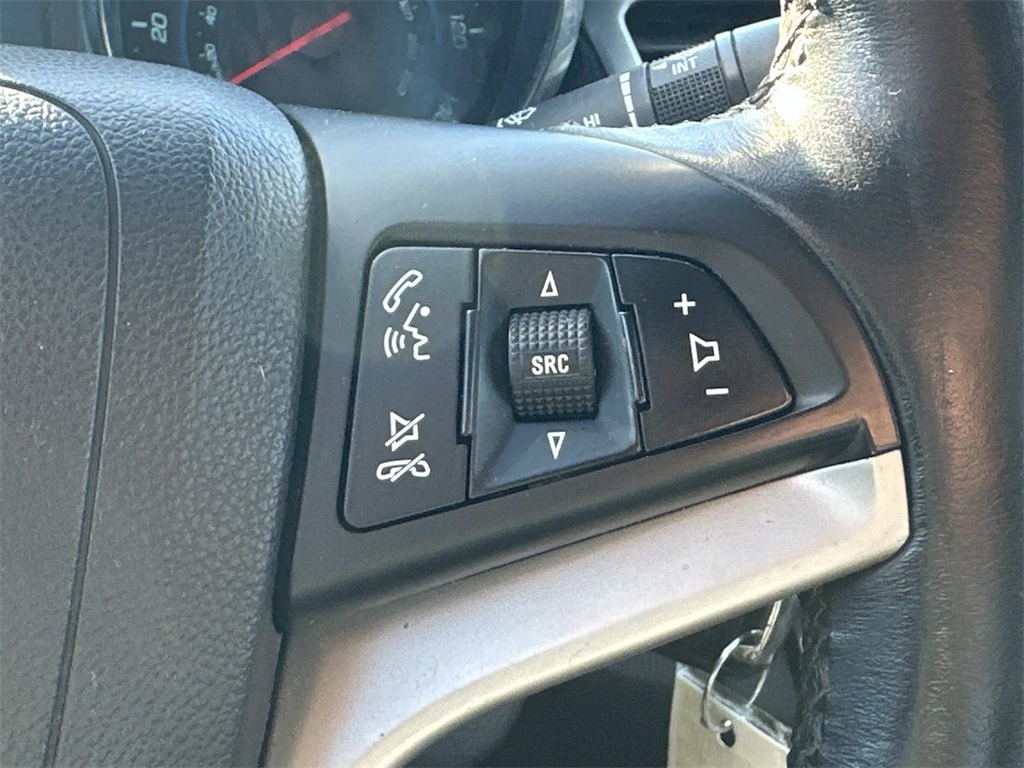 2014 Chevrolet Cruze 1LT Image 22 of 31