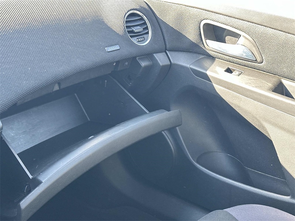 2014 Chevrolet Cruze 1LT Image 31 of 31