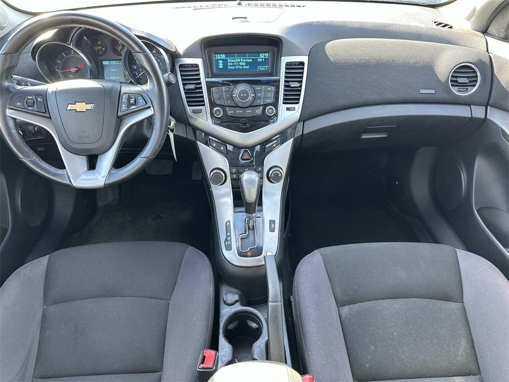 2014 Chevrolet Cruze 1LT Image 26 of 31