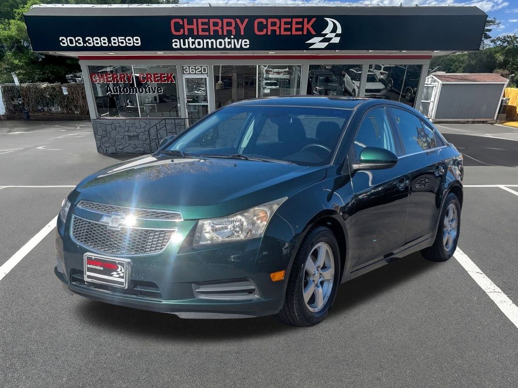 2014 Chevrolet Cruze 1LT Image 1 of 20