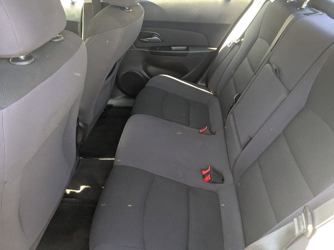 2014 Chevrolet Cruze 1LT Image 16 of 20