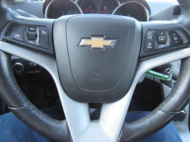 2014 Chevrolet Cruze 1LT Image 24 of 29