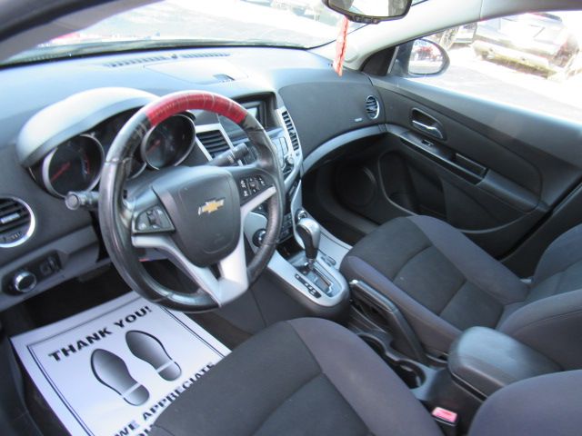 2014 Chevrolet Cruze 1LT Image 21 of 29