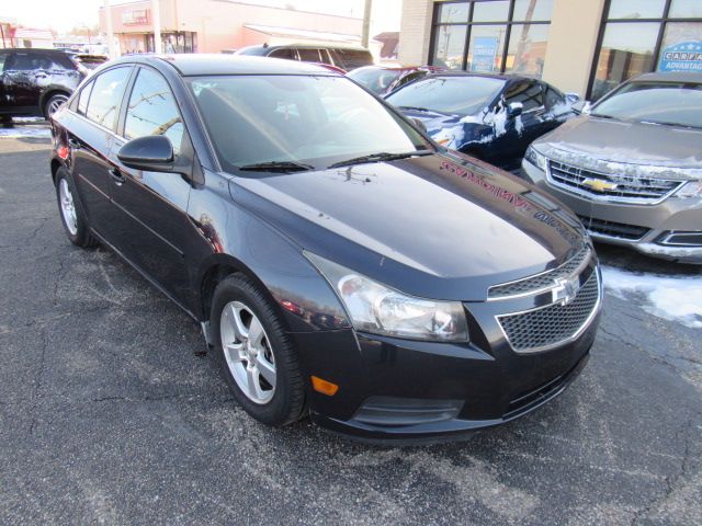 2014 Chevrolet Cruze 1LT Image 5 of 29