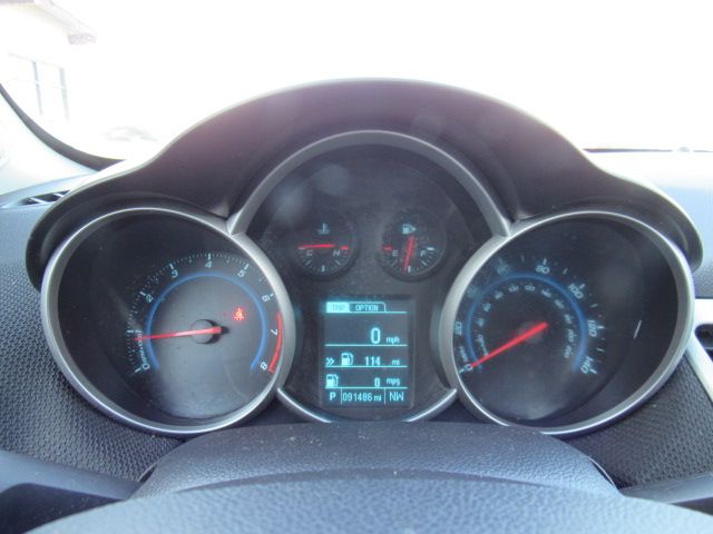 2014 Chevrolet Cruze 1LT Image 25 of 29