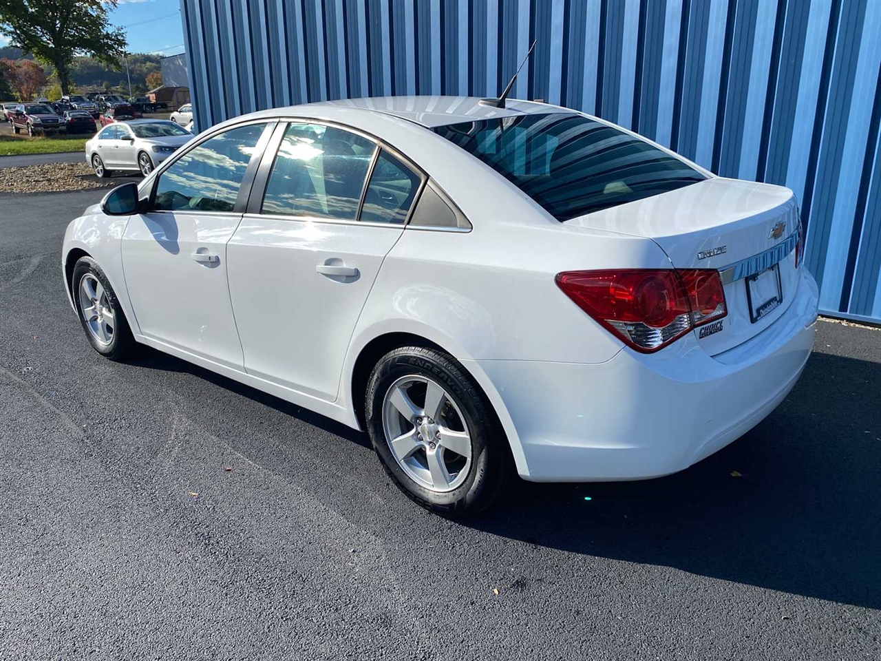 2014 Chevrolet Cruze 1LT Image 6 of 39
