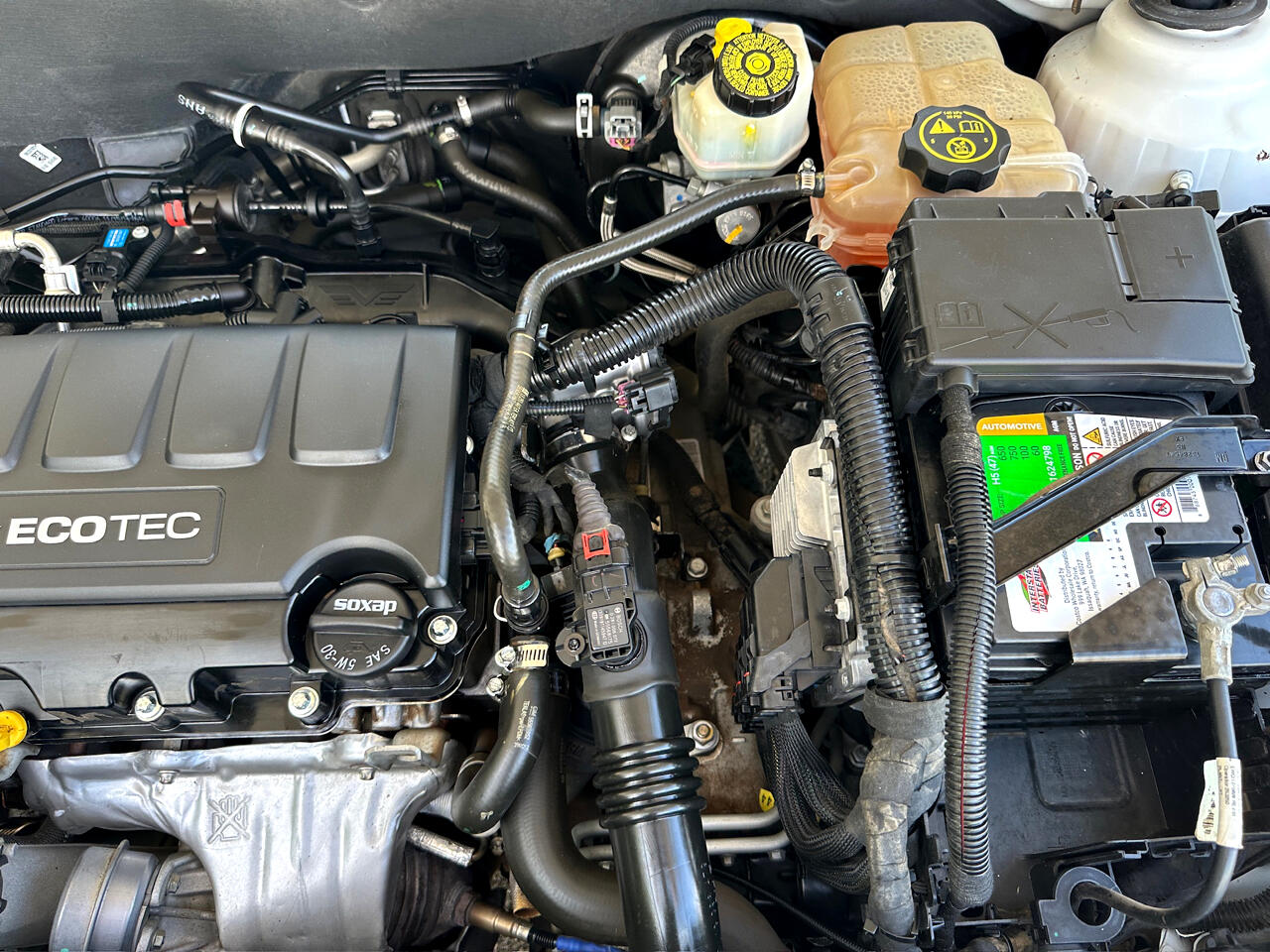 2014 Chevrolet Cruze LTZ Image 11 of 44