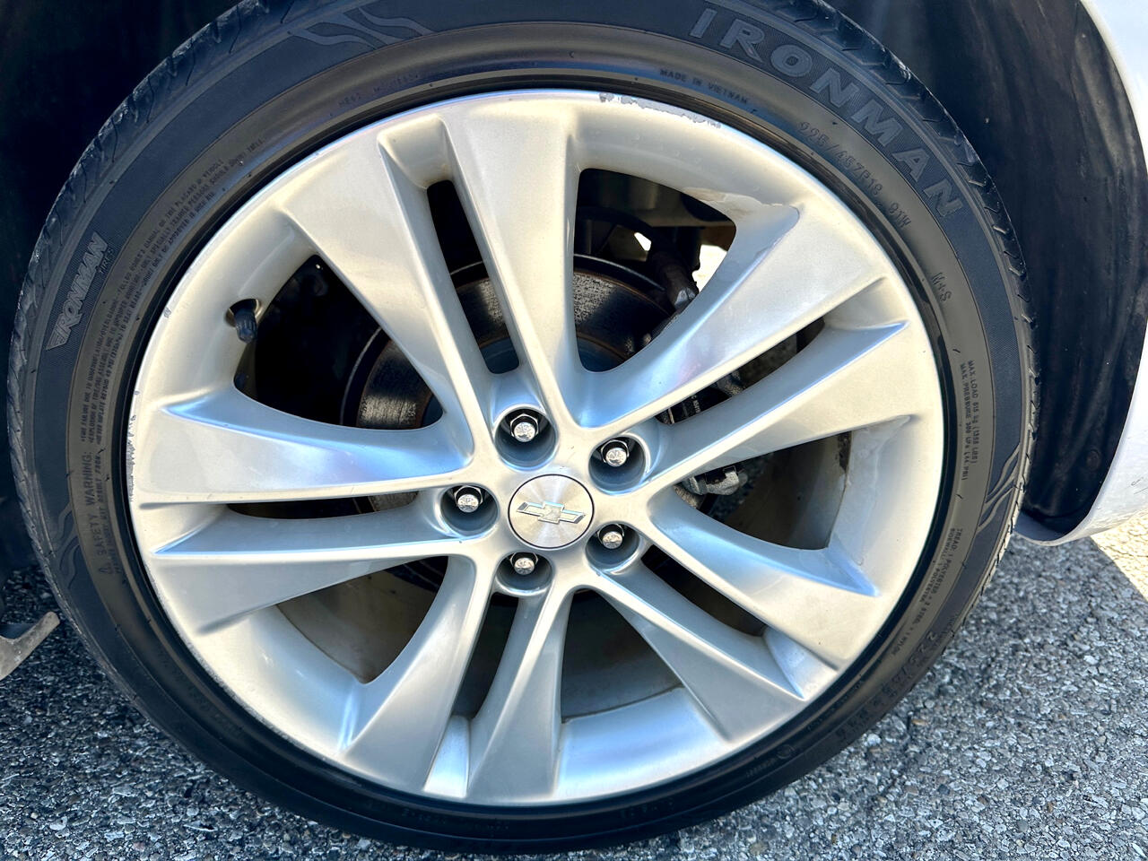 2014 Chevrolet Cruze LTZ Image 12 of 44