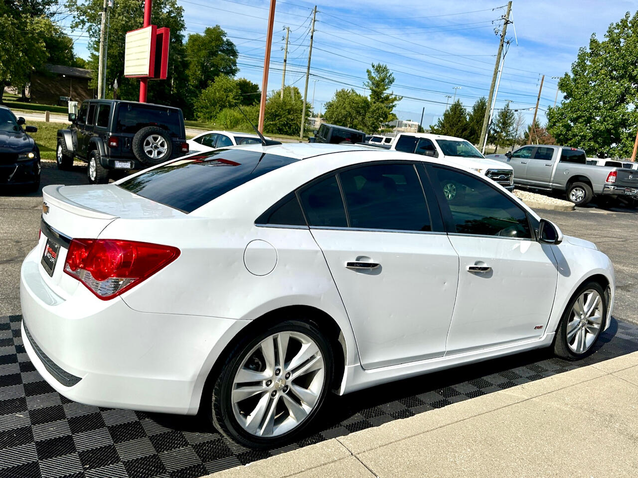 2014 Chevrolet Cruze LTZ Image 5 of 44