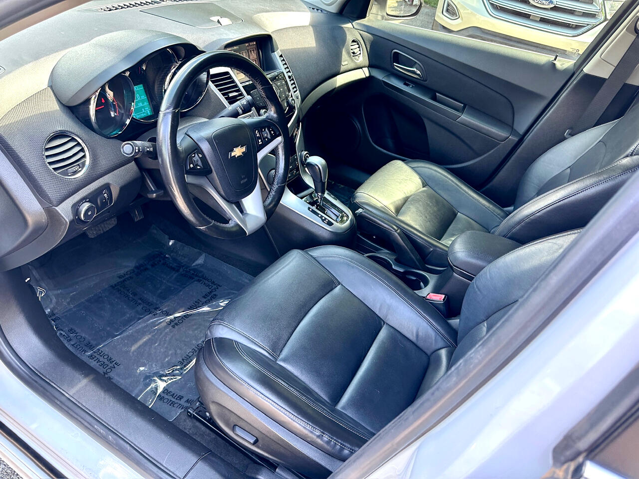 2014 Chevrolet Cruze LTZ Image 39 of 44