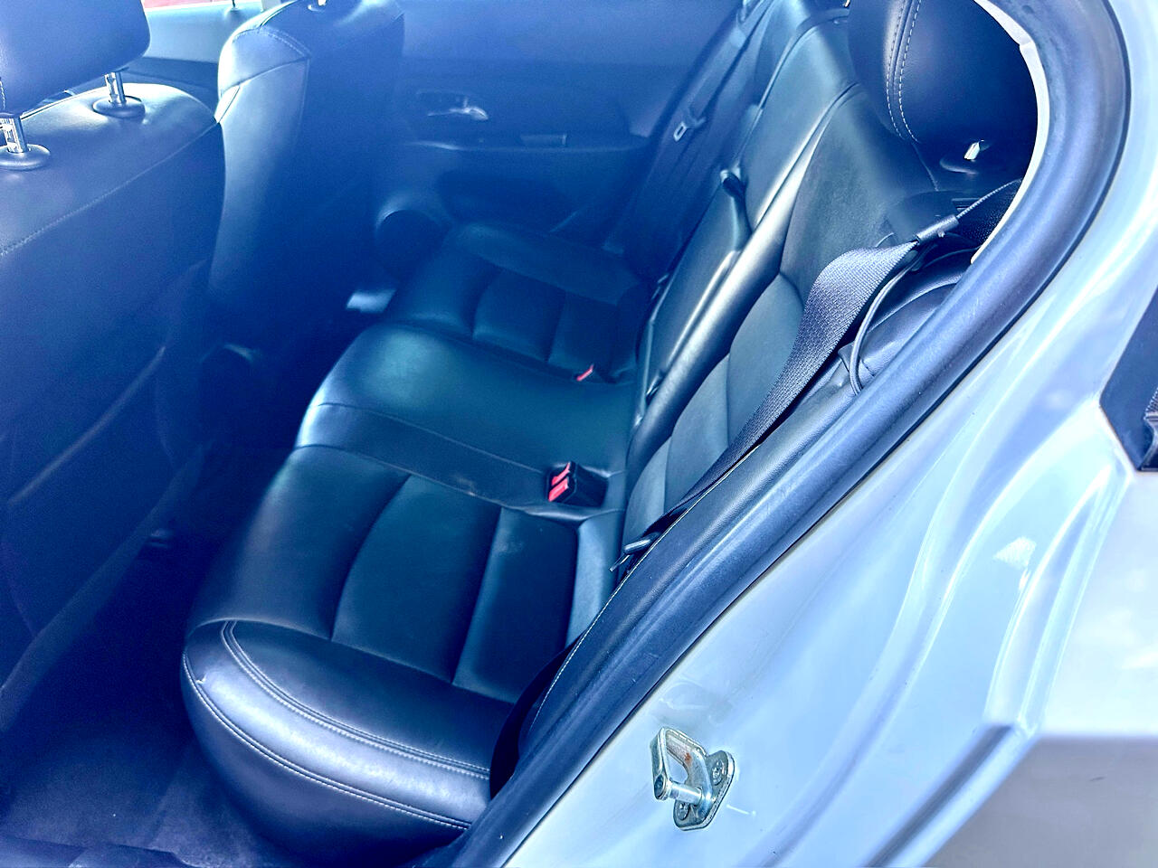 2014 Chevrolet Cruze LTZ Image 17 of 44